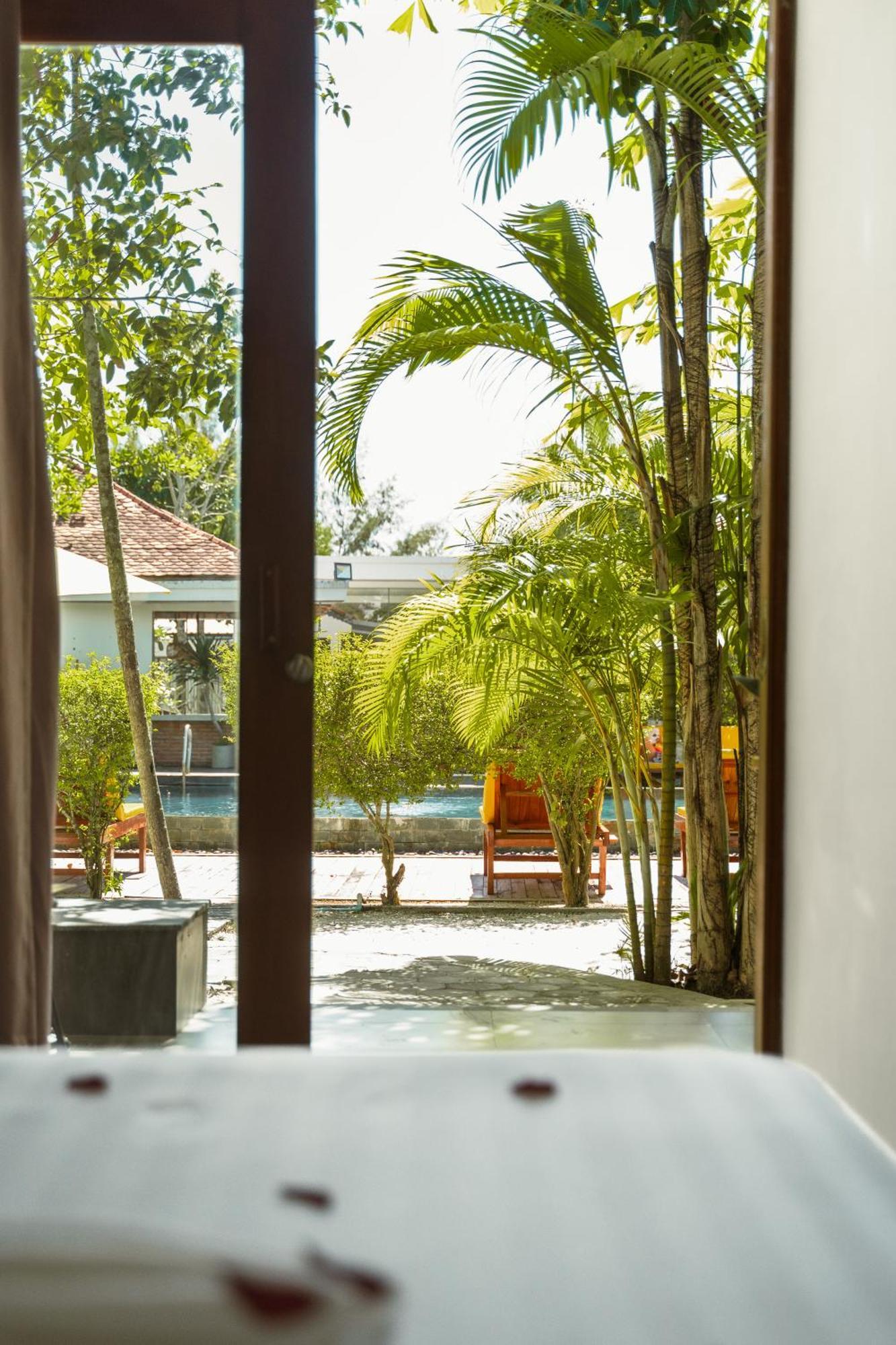Long Set Resort Kaoh Touch Exteriör bild